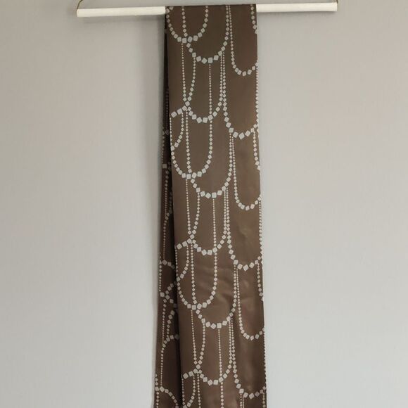 Banana Republic Accessories - Banana Republic Silk Scarf